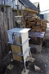 Воскопресс в работе